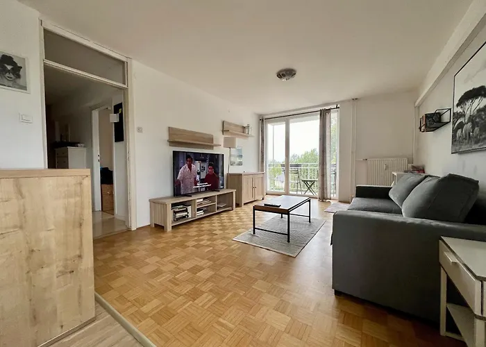 Pero Cozy לובליאנה